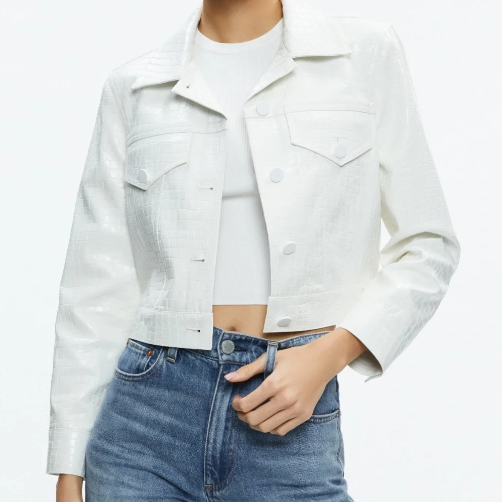 Alice + Olivia Chloe White Croc-Effect Faux Leather Crop Jacket Size XL NWT - Picture 1 of 16
